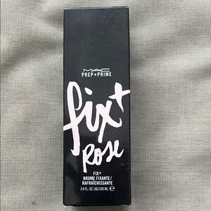 BNIB MAC Prep + Prime fix+ Rose 3.4oz